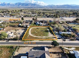 Avenue R14, Littlerock, CA 93543