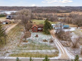 6695 Game Farm Rd E, Mound, MN 55364