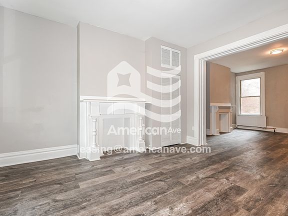 2-Living Room