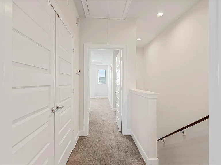 3004 Charline Ave — Photo 2