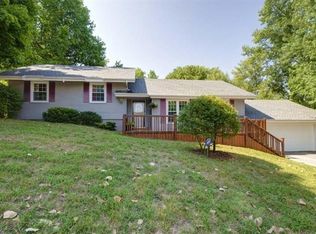 1104 E Melanie Ln, Ozark, MO 65721