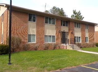 355 Granger Rd APT 4, Ortonville, MI 48462