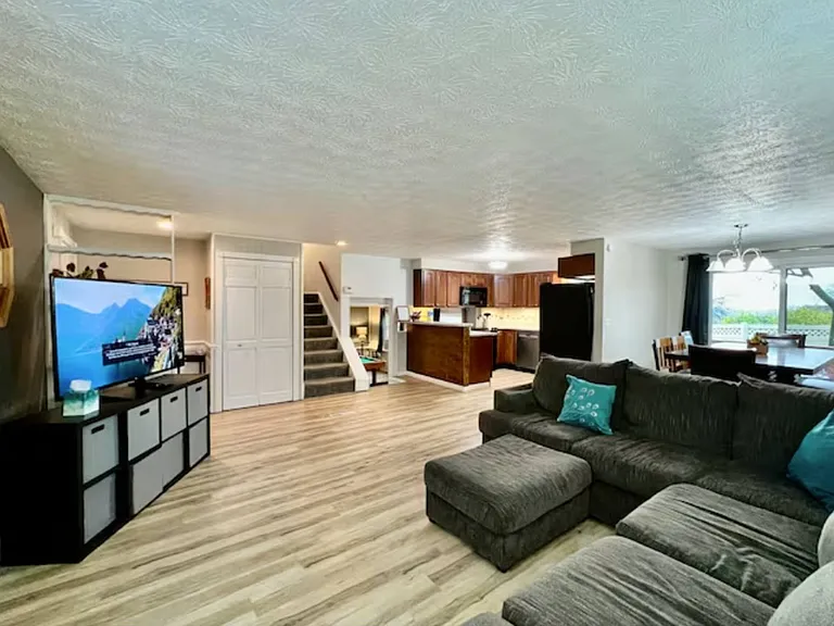 4448 Cabernet Ct — Photo 1