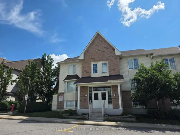 27 Petra Way #2, Whitby, ON L1R 0A7