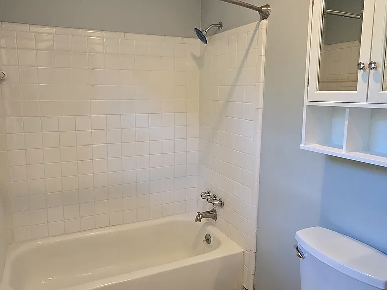 3703 Hickory Hill Dr — Photo 20
