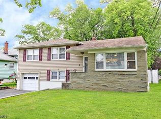 3 Essex Rd, Springfield, NJ 07081