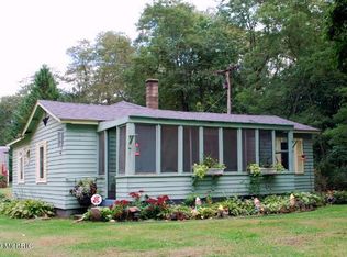 3511 Sand Lake Rd, Allen, MI 49227