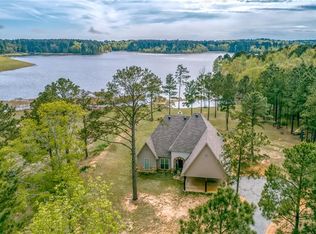 279 Lake Rd, Plain Dealing, LA 71064