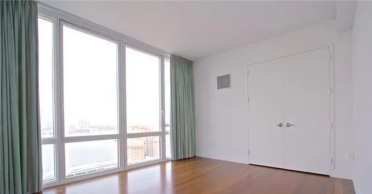 Rented by Patricia Gilman, LREB | media 5
