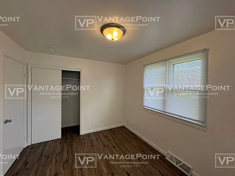 714 Buchholz St — Photo 13