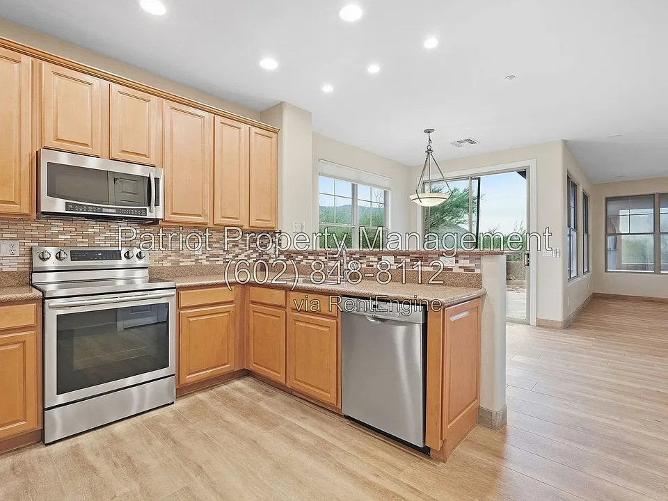 11599 E Raintree Dr
