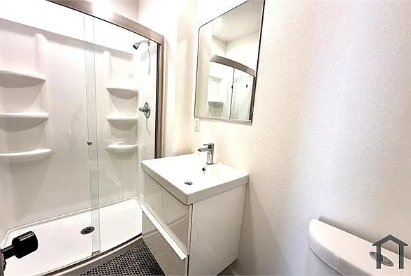 1580 W 30th St #3000 — Photo 6