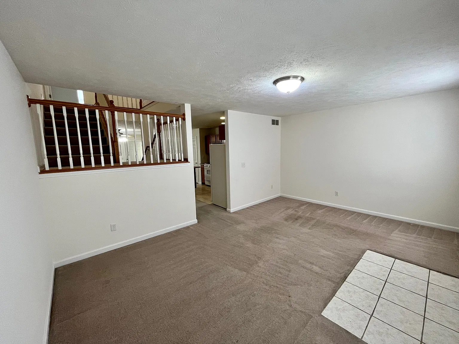 2 bed, 2.5 bath, 1348 sqft, $1,700 — Photo 4
