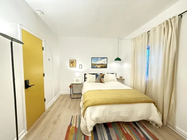 (undisclosed Address), Milwaukee, WI 53208