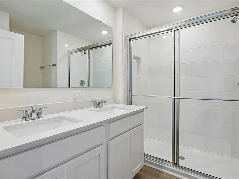 16570 Barbours Creek Way — Photo 15