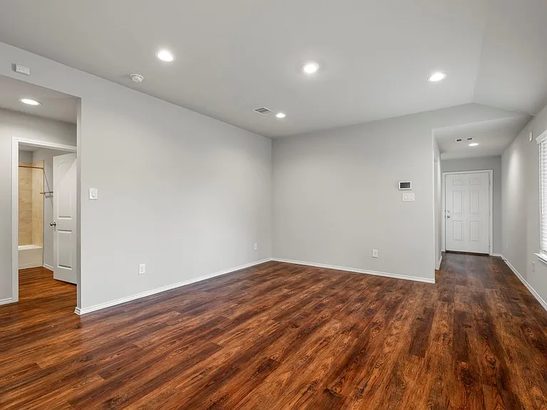 2354 Otter Falls Dr — Photo 7