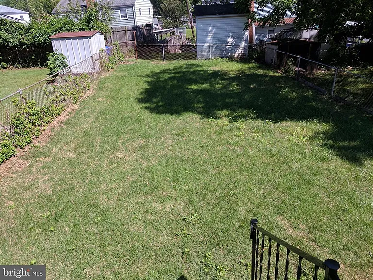 11905 Andrew St — Photo 20