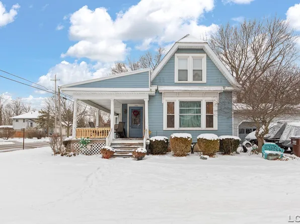 1006 College Ave, Adrian, MI 49221