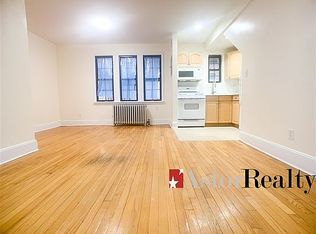 209-01 42nd Ave #3, Bayside, NY 11361