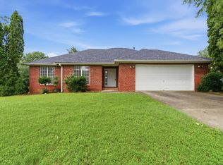134 Garden Brook Dr, Madison, AL 35758