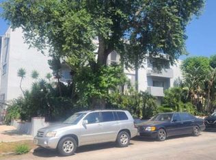 725 N Sweetzer Ave, West Hollywood, CA 90069