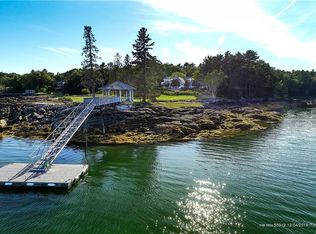 42 Larchwood Ln, Blue Hill, ME 04614