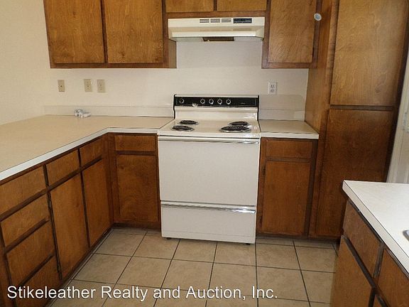 4th image of 262 Lytton St