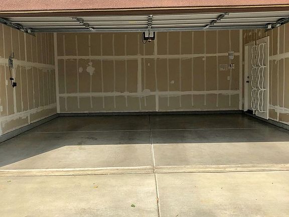3rd image of 2404 Chardonnay Pl