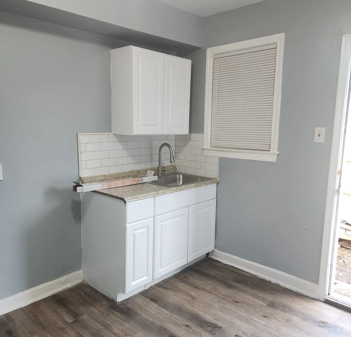 2 bed, 1512 sqft, $700 — Photo 2