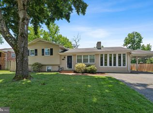 3609 Sexton St, Alexandria, VA 22309