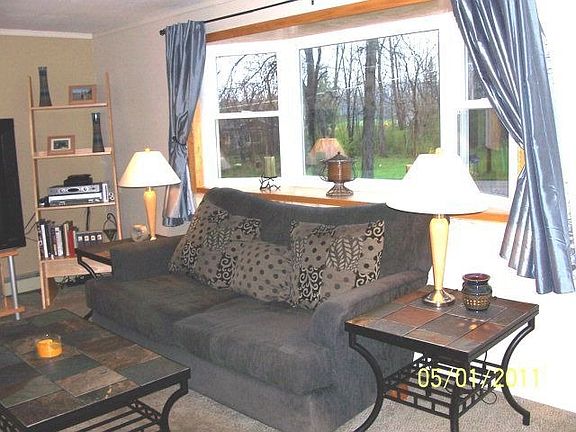 3rd image of 606 Laird Ave