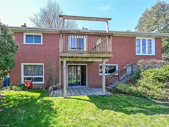 3rd image of 42 Holbrook Rd