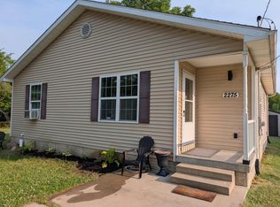 2275 Lincoln Manor Dr, Flint, MI 48507