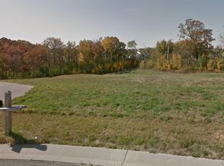 1674 Echo Ridge St SW, Rochester, MN 55902