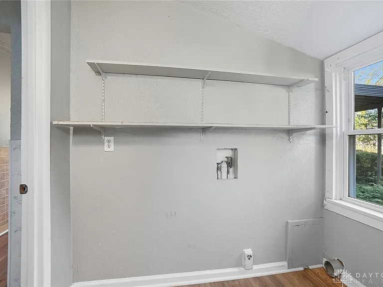149 Boltin St — Photo 21