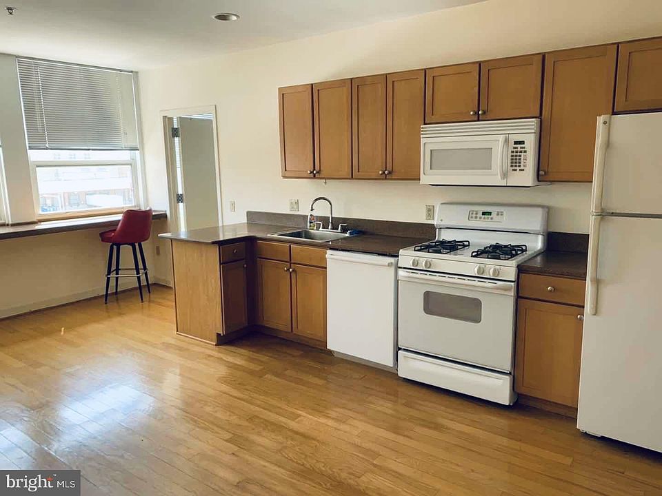 1st image of 1100 Vine St APT 719