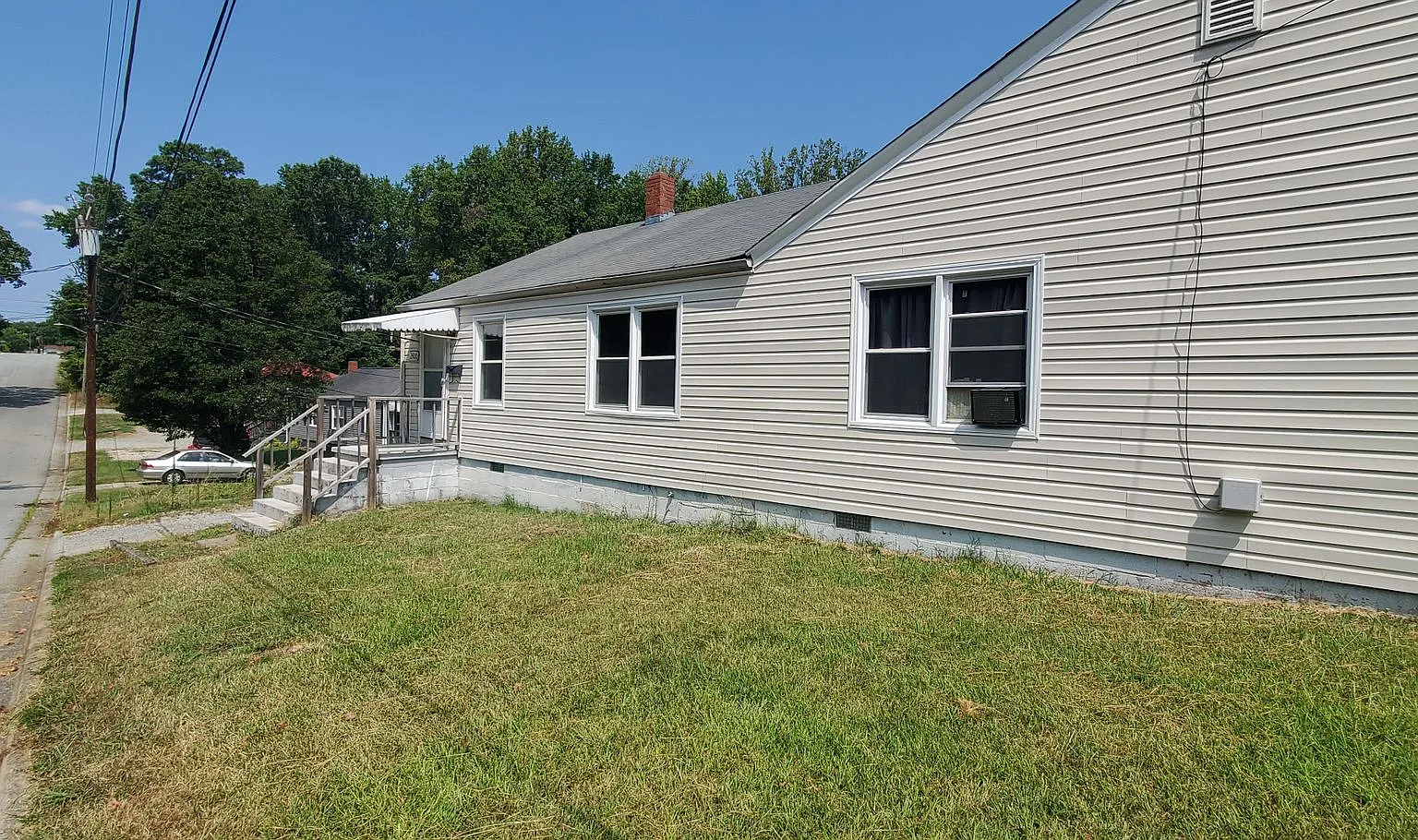 2 Bedroom Duplex — Photo 1
