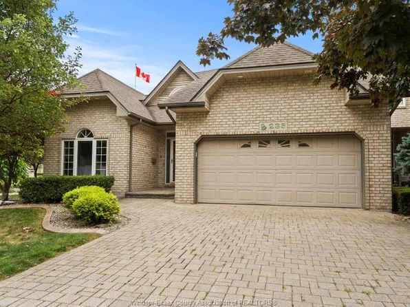 235 Southwind Cres, Tecumseh, ON N8N 4Y5
