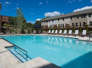4152 Townsend Ln, Dunwoody, GA 30346