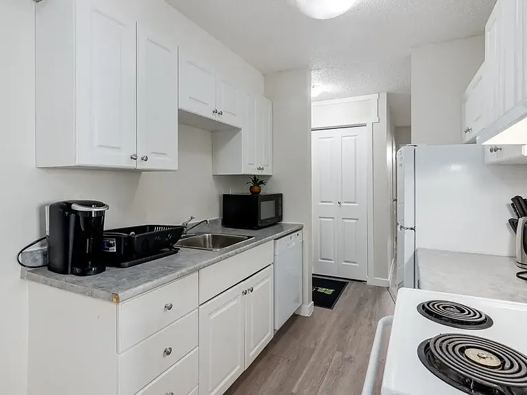 5700 31st St #C304 — Photo 19