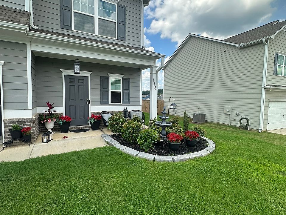 1st image of 118 Hadley Way