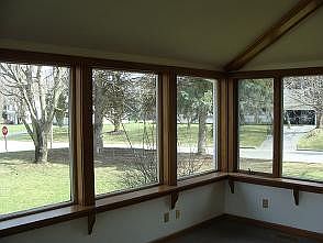 4th image of 12 Bradley Dr