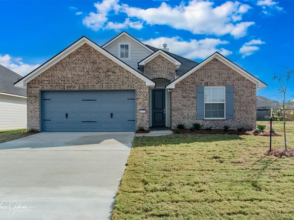 4217 Toledo Bend Dr, Bossier City, LA 71111