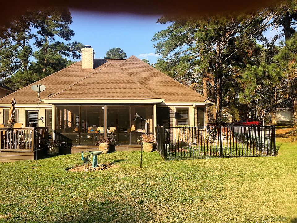 2nd image of 25 Balboa Rd