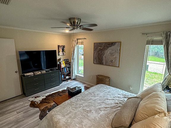 4th image of 7421 Brentcove Cir