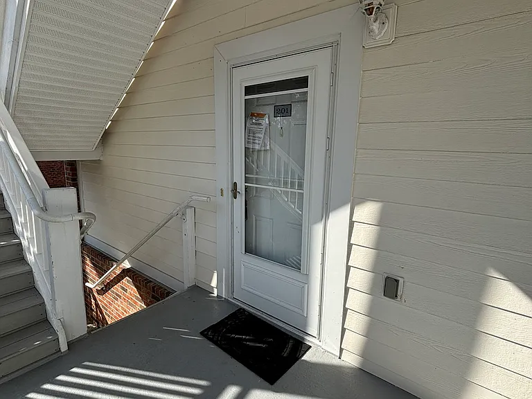 3923 Gladiola Ct #201 — Photo 37