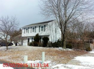 2210 Oak Knoll Dr, Toms River, NJ 08757