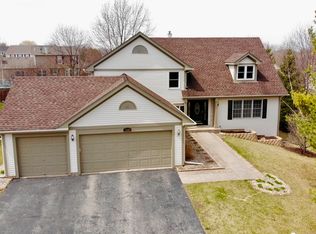 630 Kirkland Dr, Algonquin, IL