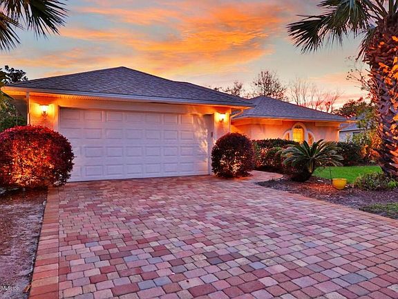 2nd image of 664 E Bianca Cir