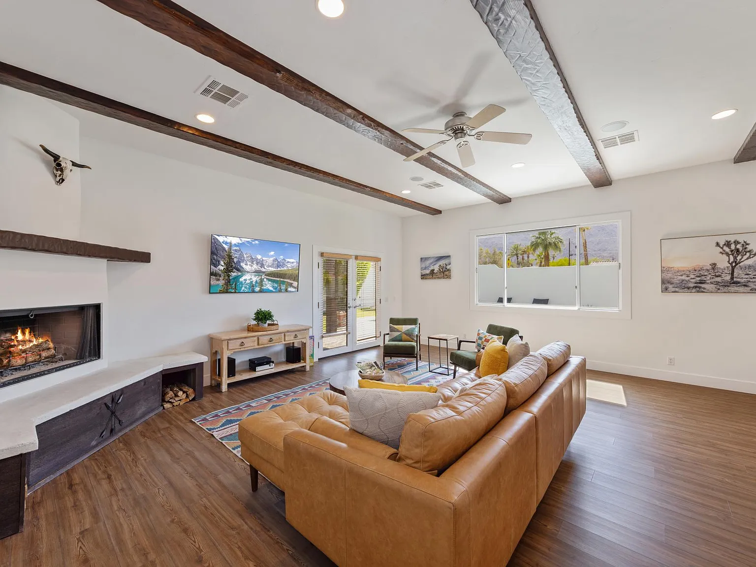 3 bed, 2304 sqft, $5,000 — Photo 4
